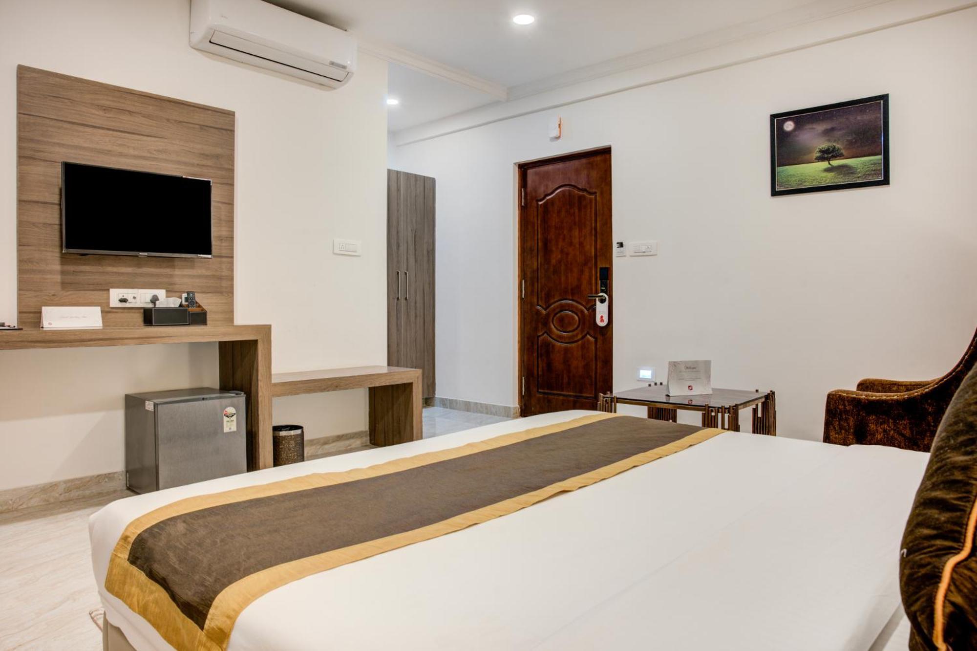 Hotel Sterling Inn Bangalore International Airport Yelahanka Extérieur photo