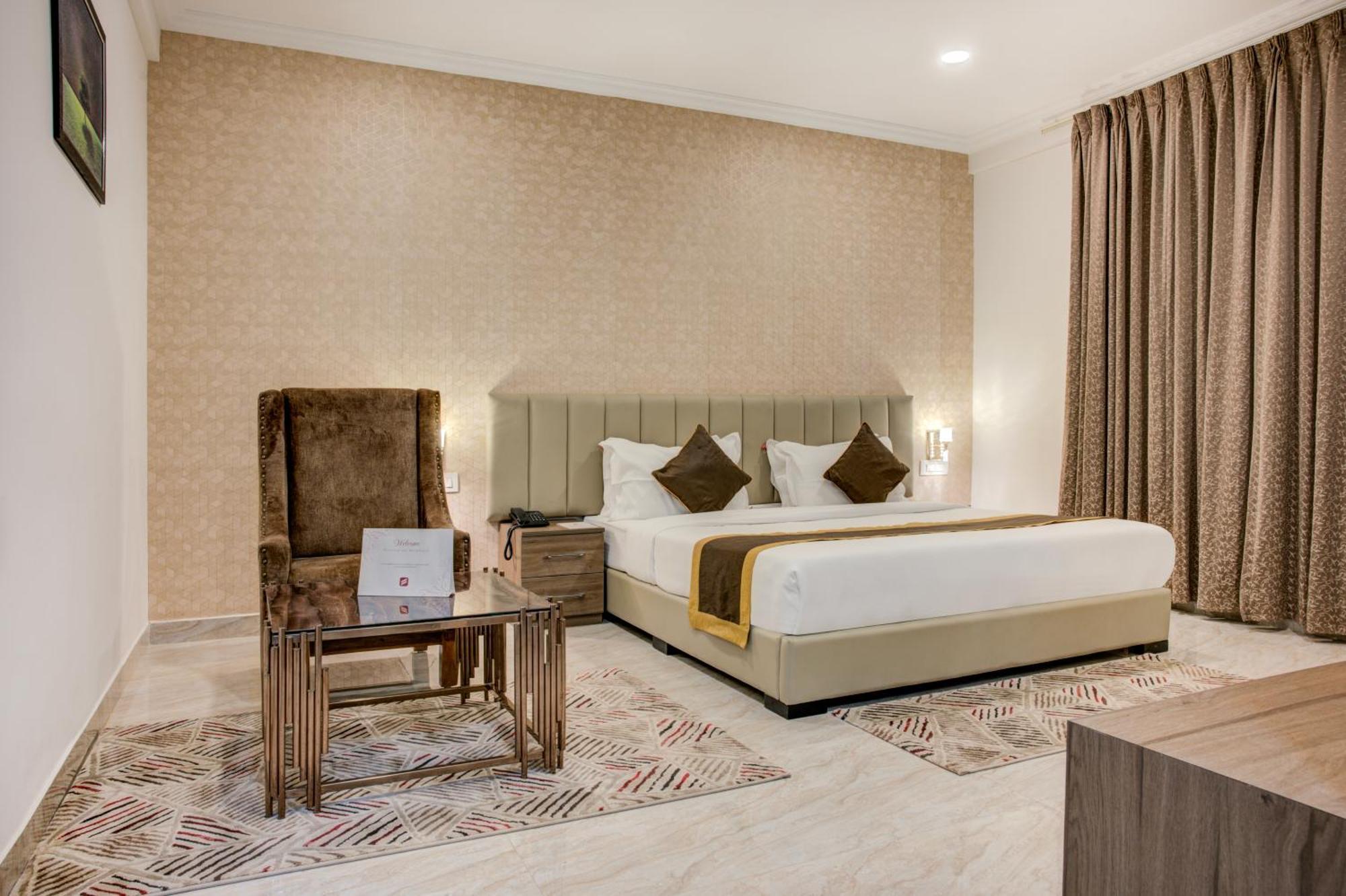 Hotel Sterling Inn Bangalore International Airport Yelahanka Extérieur photo