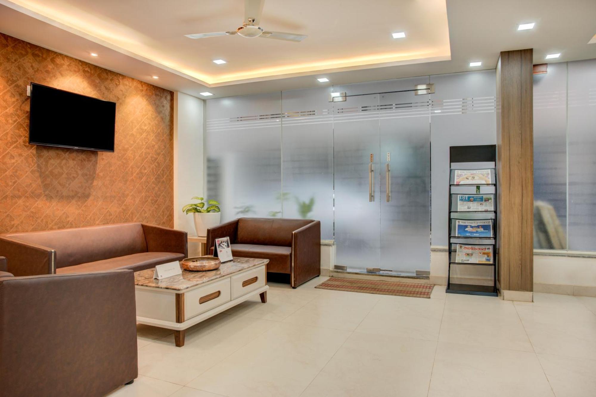 Hotel Sterling Inn Bangalore International Airport Yelahanka Extérieur photo